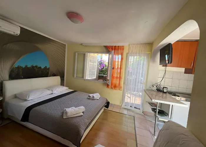 Гостьовий будинок Prskalo Макарська