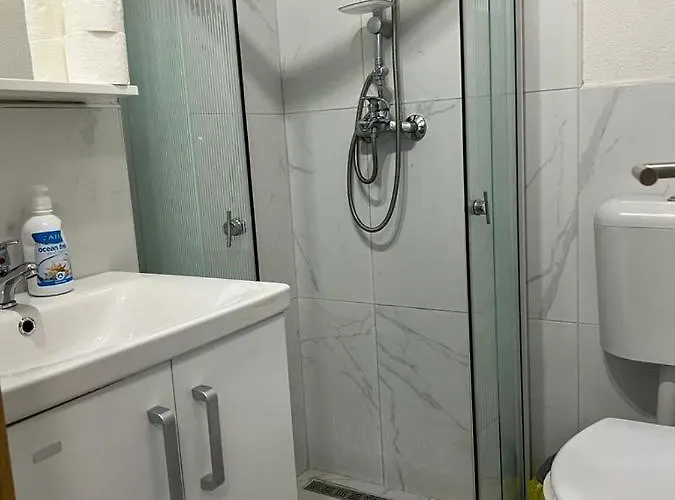 Prskalo 3* Μακάρσκα